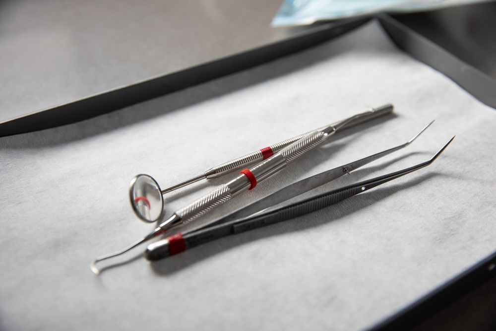 root canal treatment implements